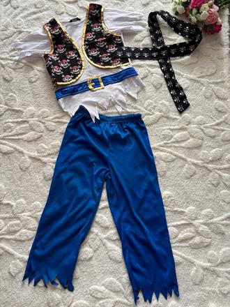 An27/ kostým pirát- v.7/8 let, 