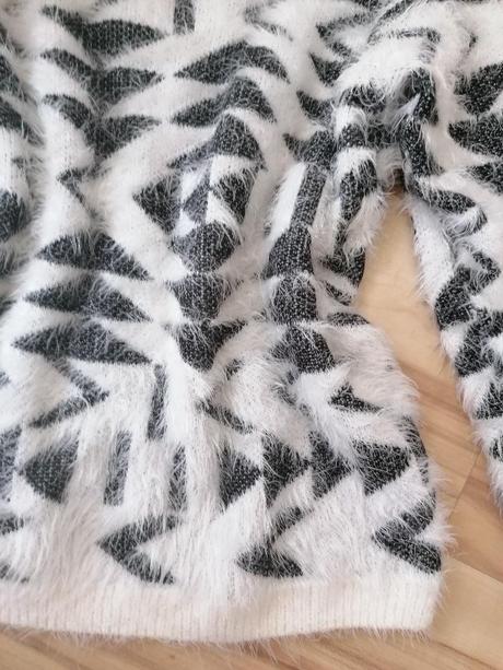 Chlupatý svetřík, pepperts,146