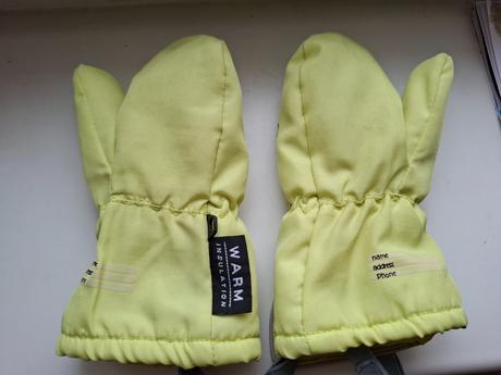 Rukavice s kožíškem, 68