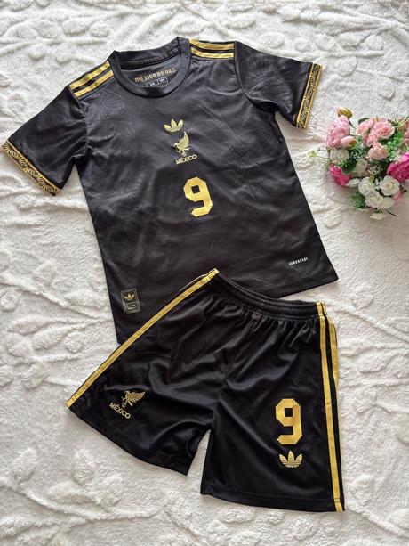 Sportovní komplet adidas - v.cca 8/9 let, adidas,134