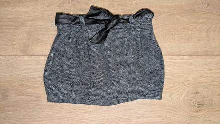 Teplejší sukně zara vel. 110, zara,110