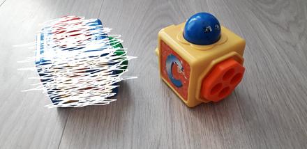 1318 - interaktivní kostky fisher price, 