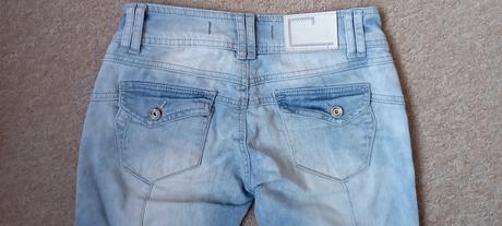 Šortky zn."dromedar jeans wear" vel."26", dromedar