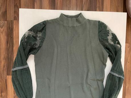 Khaki zateplené šaty nebo dlouhý svetr, vel cca s/, s