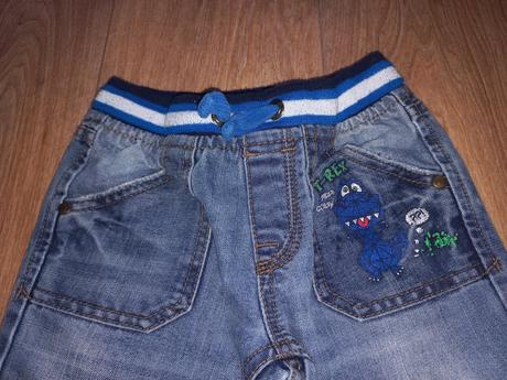 Rifle s dinosaurem, kiki&koko,122