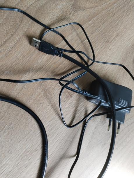 Usb hub se 7 vstupy zánovní stav, 