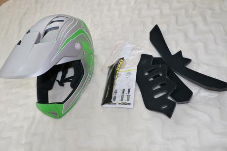 Helma na motorku nebo kolo vel.s/m zn.cratoni, m