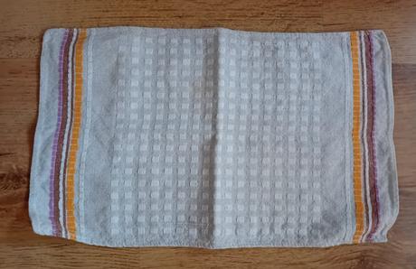 Malý ubrus /dečka na stůl,