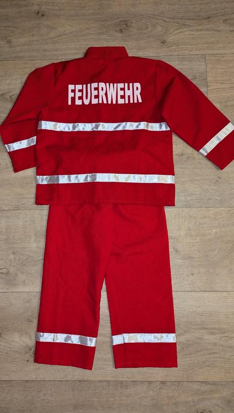 Karnevalový kostým hasič vel. 116, 5 - 6 let, 