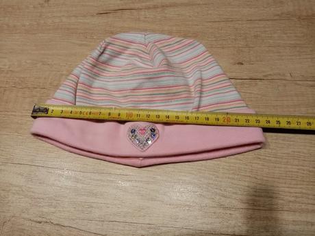 Čepička maja vel. 54, 54