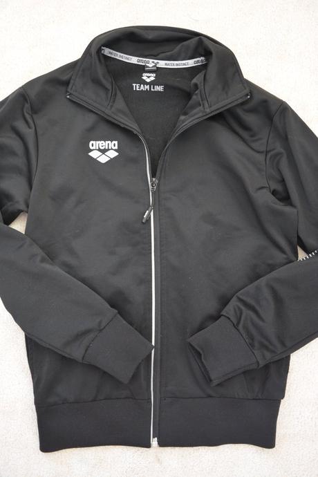 Sportovní bunda či mikina arena, 140