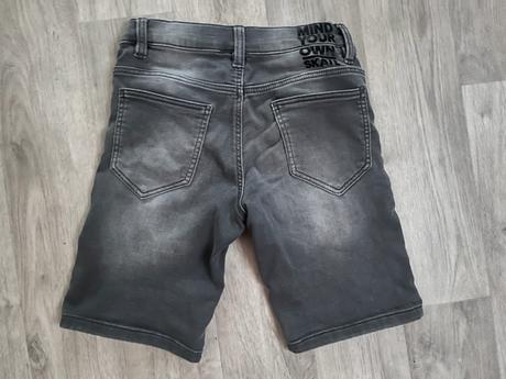 Džínové kraťasy, c&a,128