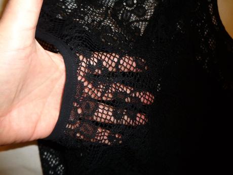 Luxusní černé šaty, s