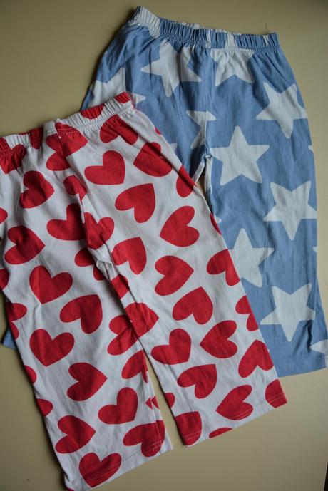 Pyžama s hvězdičkama a se srdíčky, next,98