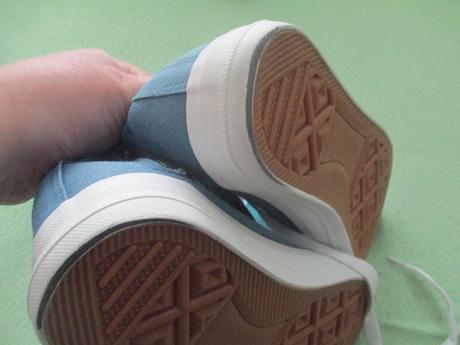 Kotníkové tenisky, 40