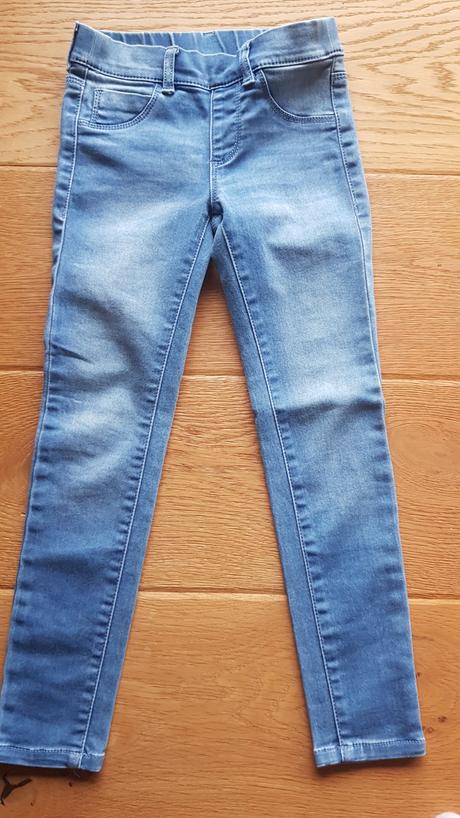 Pruzne džíny divci vel 122 dopodopo, dopodopo,122