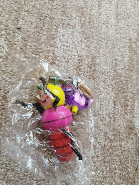 Dřevěná hračka na zavěšení,