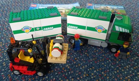 Lego city 7733- nákladní vůz a vysokozdvižný vozík,