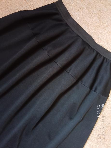 Sukně na gumu vel."s", s