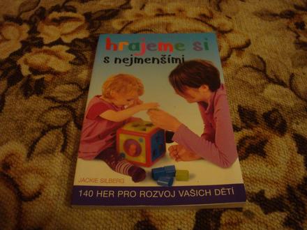 Kniha hrajeme si s nejmenšími, 