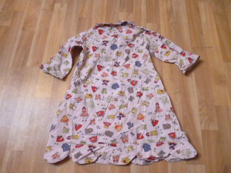 Veselé šaty vel. 4-5 powel, 110