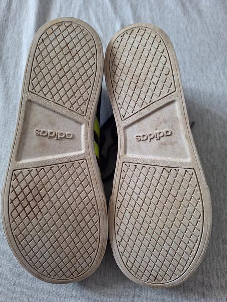 Tenisky sálovky adidas vel. 36, adidas,36