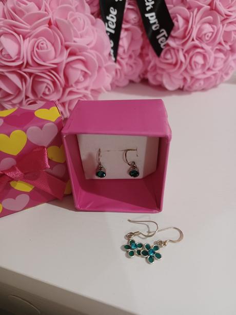 2krát stříbrné náušnice, 