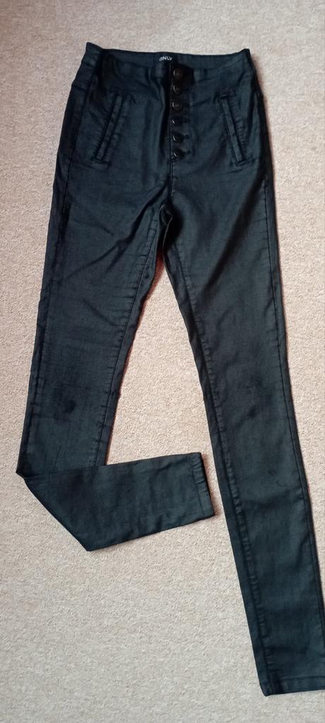 Skinny zn."only" vel."32/s", only,s