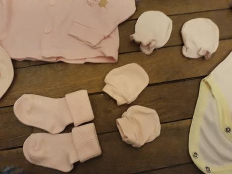 Růžový mix oblečení na miminko,body,bryndák..., 50–62