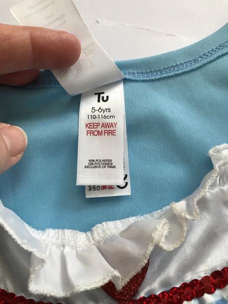 K5/ kostym šaty dorotka ze země ozz -v.4/5 let, 