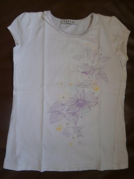 Triko,tričko,zn.george,vel.116/122,s kytičkami, george,122