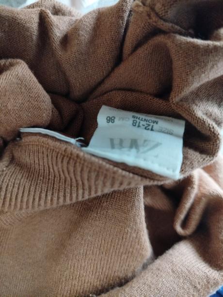 Svetr zn. zara vel.86, zara,86