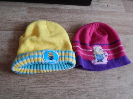 Dětské zimní čepice a rukavice, 