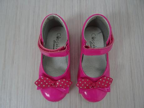 Dívčí sandálky, 24