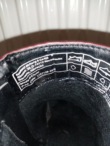 Kotníkové kozačky, 33