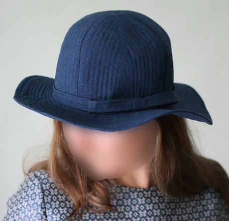 Modrý - spíš letní - klobouk, xs