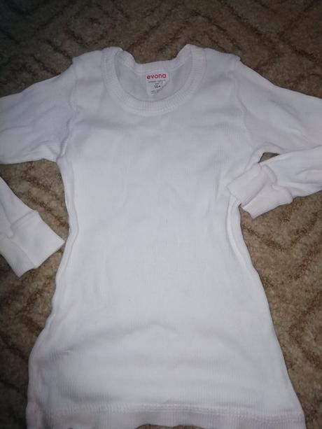 Nátělník evona asi nový 104,velmi příjemny, evona,104