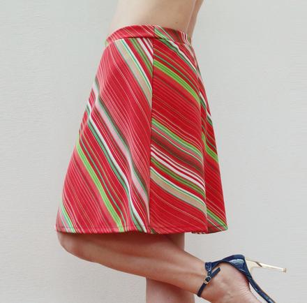 Retro sukně se šikmými pruhy vel.s, s