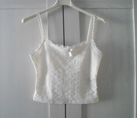 Bílé tričko triko tílko crop top s krajkou, s