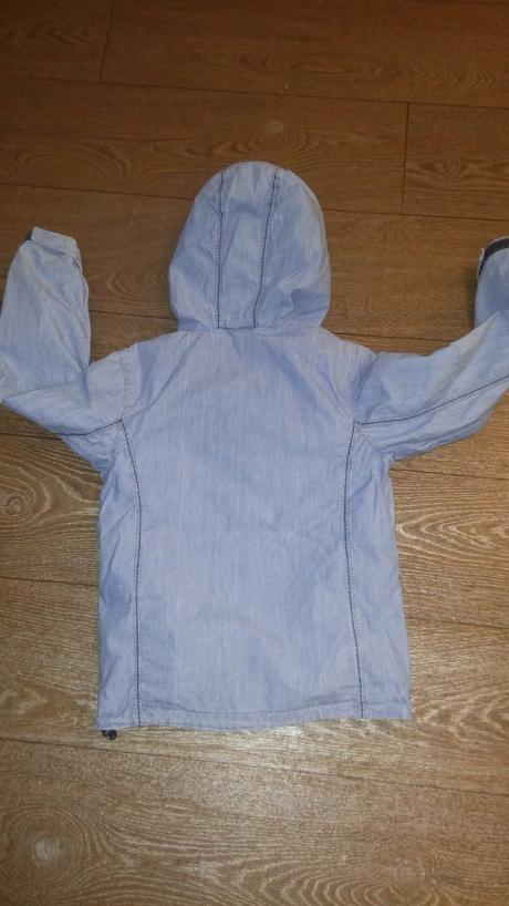 Jarní bunda sam, 134