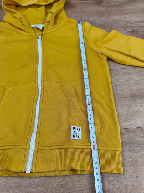 Žlutá mikina, lindex,122