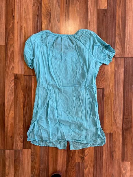 Dlouhá halenka, vel neuvedena cca m, ca yessica, yessica,m