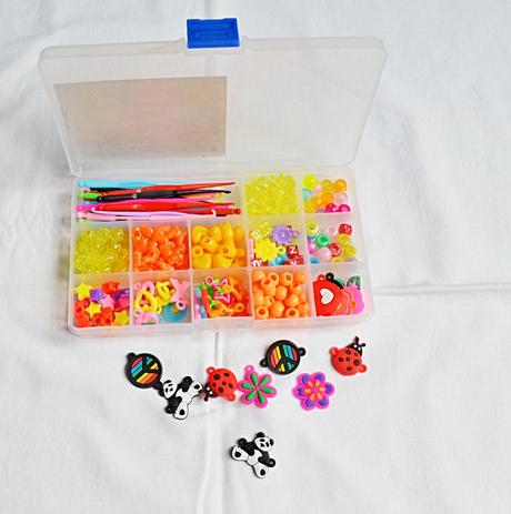 Korálky na gumičkování,