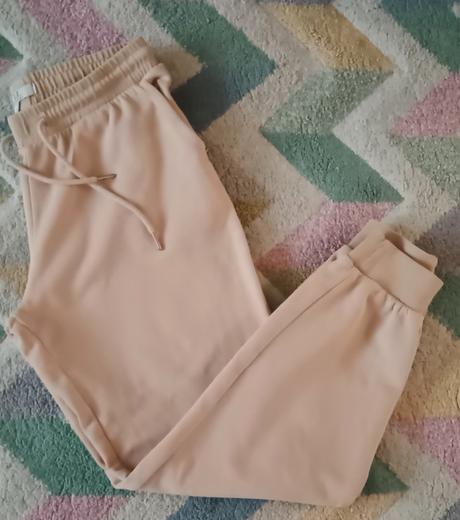 Krásné teploučké bavlněné tepláky zn.c&a, c&a,s