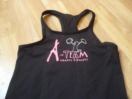 Sportovní tílko domyos vel. 10-12, domyos,146