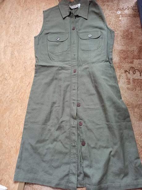 Šaty, sukně, triko a kalhoty, m