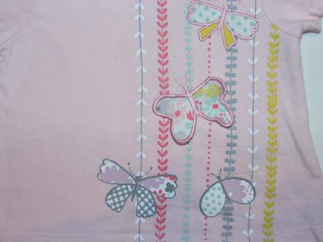 H497 tričko s motýlky vel. 62, nutmeg,62