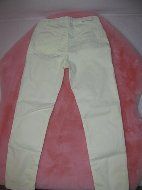 Elastické džíny-zara, zara,122