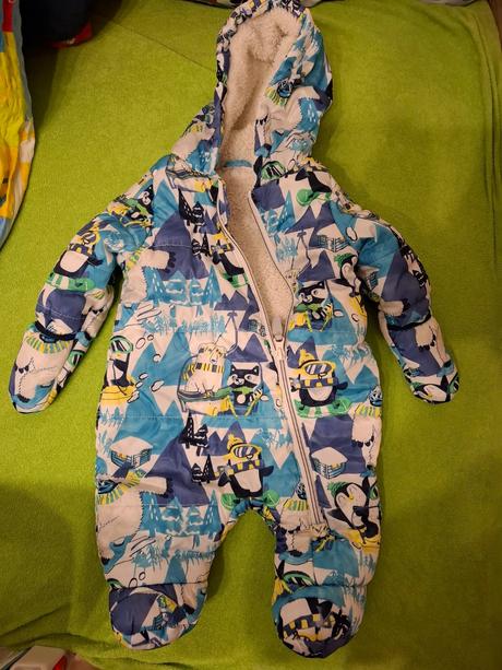 Nová zimní kombinéza (velikost 68), 68