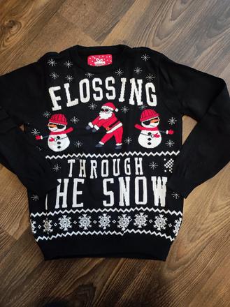 Vánoční svetr 146, 146